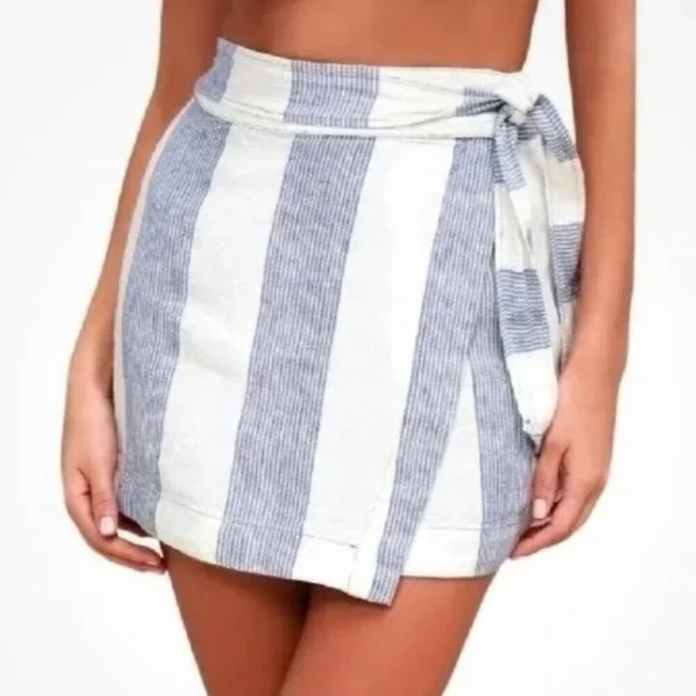 FREE PEOPLE Uptown Days Blue and White Striped Wrap Mini Skirt Size 2 XS - Picture 2 of 8